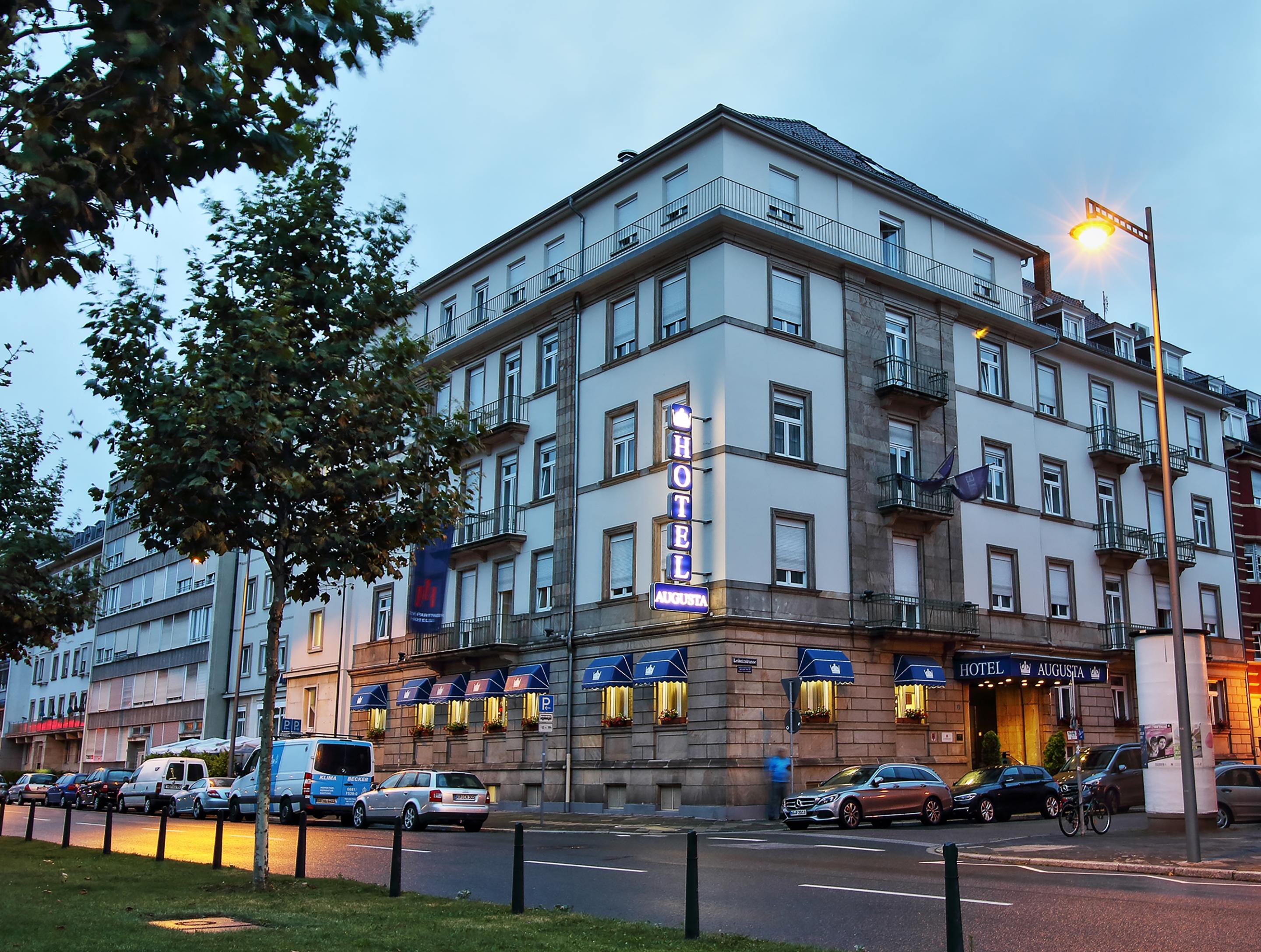 Hotel bei Tante ALMA Mannheim Buitenkant foto